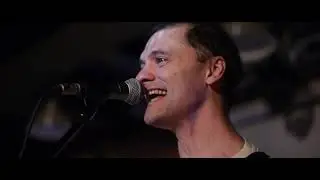In a Nutshell - Taram (Fussbibder club)