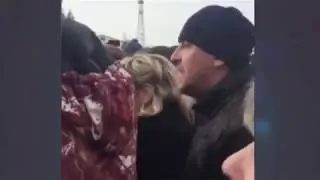 Волоколамский бунт  Губернатора Воробьева закидали снежками
