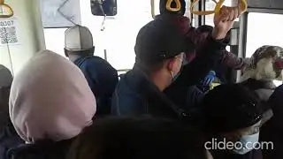 Битком забитый людьми автобус сняли на видео в Актобе | Видео Nur.kz