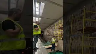 Метро Бибирево 3 день демонтажа #стройка #metro #работа #плитка #метро