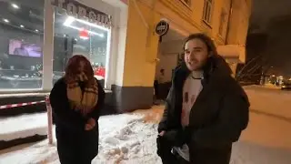 ХАЗЯЕВА ВСТРЕТИЛИ МИЛУЮ ДЕВУШКУ