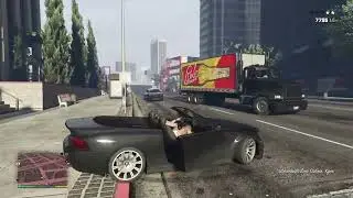 GTA V  маньяк в трусах Тревор