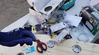 Aplica cu spoturi pentru baie construita in regim DIY din materiale reciclabile