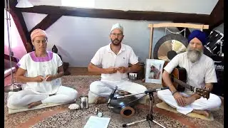 Kundalini Yoga Meditation LA 50: Stimulierung des Hypothalamus & der Energie (Deutsch)