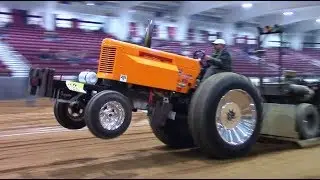 Tractor Pulls! Baddest Antique Tractor In The World VTPA 2