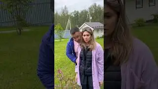 Он шел в бар!