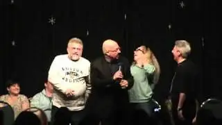 Comedy hypnotist presents the 'Name Amnesia' experiment