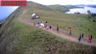Bukit Teletabis Danau Sentani Jayapura Papua Viral