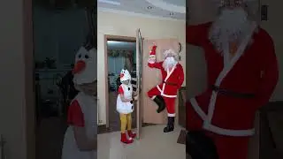 Best Tik Tok Challenge with Christmas Door 003 