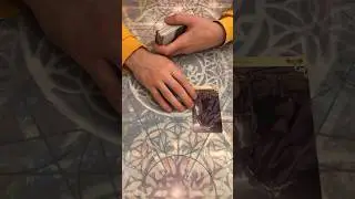 Таро. Что он сейчас думает о вас 