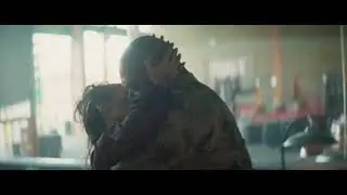Salma hayek hot kiss scene