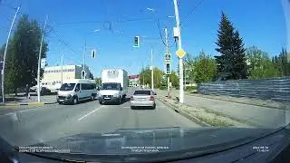 чудак на газели выезжает в лоб