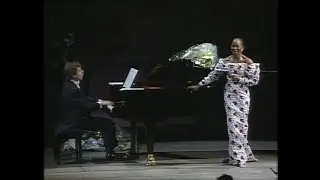 Barbara Hendricks, András Schiff 1988 Paris Recital (FULL)