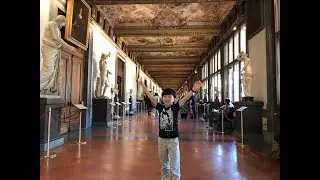 Great paintings of Leonardo Da Vinci, Michelangelo, Rafael and Sandro Botticelli at Uffizi Gallery
