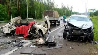 Car Crash | very Shock dash camera 2017 | NEW By Top Speed Motor