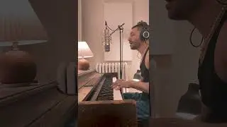 Rich Tuorto - Green Eyes (Coldplay Cover) | Warm Audio WA47