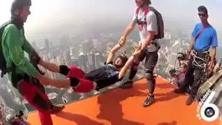 Пошутили