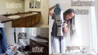 bathroom demo started! home renovation 🏡