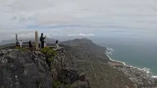 ЮАР. Кейптаун. Фантастические виды со Столовой горы (Table Mountain, 1085 м).