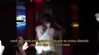 Lil peep quase chorando em show