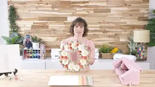 Make this beautiful flower wreath with Kelly Wayment