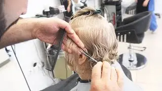 OLDER WOMEN WANTS SHORT TRENDY HAIRCUT -  PIXIE WITH UNDERCUT