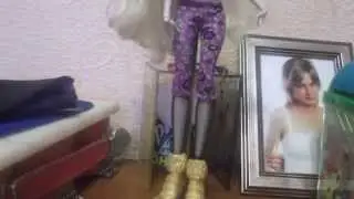 Как Эпл собиралась в школу.