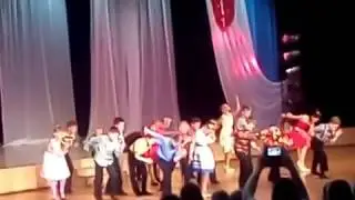 3"а"  зажигает