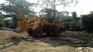 Hướng Dẫn Lái Máy Xe Xúc Nâng Cao Nhập Bên Nhật