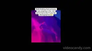 Nicki Minaj kick photographer in the face