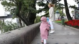 Танцуем на набережной. Ялта.