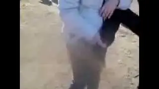 Мне одна дура целует ногу...