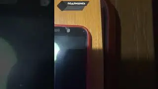 Green indicator in the upper right corner