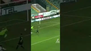 gereksiz coşkulu spiker