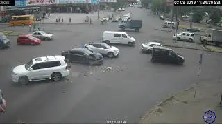 Слона то я и... не пропустил. ДТП - ул. Днепропетровская дорога / ул. Заболотного