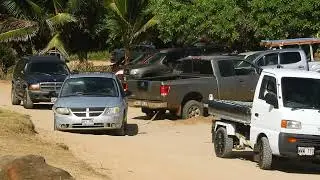 Cronik Uncle Gets Himself Stuck at Kealia Kauai and gets himself unstuck Solo Koodooz