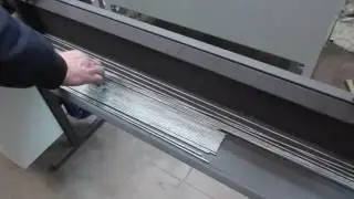 Правильно-отрезной станок с роликовым барабаном