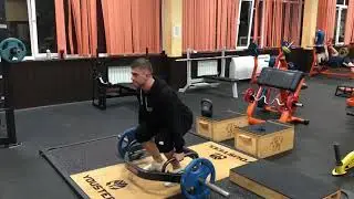 Становая тяга с трэп-грифом