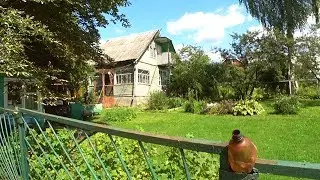 Walk around old Russian dacha community. What houses Russians like to build? Different Russia 2019