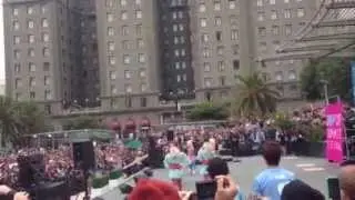 Pon pon pon live - Kyary Pyamu Pyamu