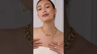 'Tis the season to unwrap timeless #robertocoin pieces ✨ #ad