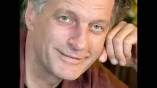 ,, Голос Бонда... ".Сергей Колесников.