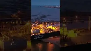 🤔 Атомные ледоколы «50 лет Победы» и «Арктика» сопровождают суда на Северном морском пути