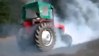 Дрифт на тракторе