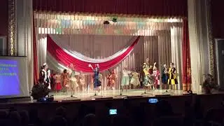 VIVA LA FIESTA
