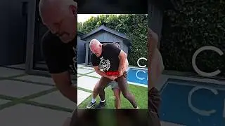 Influencer ATTACKS Chuck Liddell From Behind 😰🥊 (Georgio Poullas)