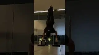 how can i learn handstand push up?