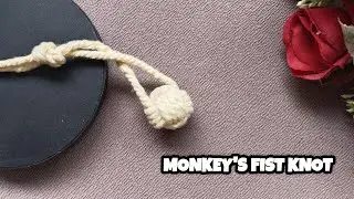 How to Tie a Monkey's Fist Knot