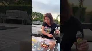 Зачем покрывать картину лаком? 