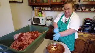 How we prepare homemade sausages